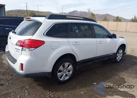 2012 Subaru Outback 2.5I Premium z USA, uszkodzony, nr VIN 4S4BRBCC9C3209638
